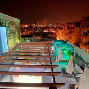 valentina-beach-apartments-suites-las-palmas-de-gran-canaria.in-canary-islands.com/